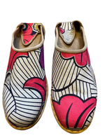 Load image into Gallery viewer, African Wax Babouche slippers size EUR44 - UK11

